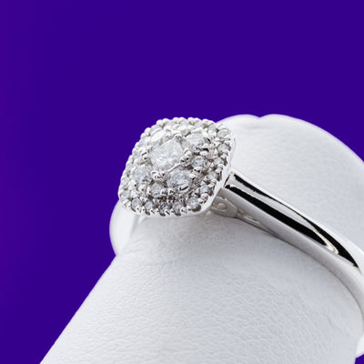 9ct White Gold .25ct Cushion shaped Princess & Brilliant cut Diamond Ring