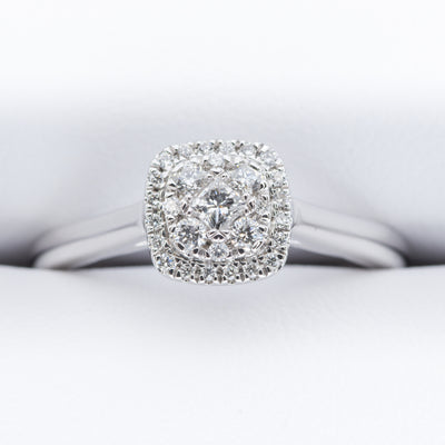 9ct White Gold .25ct Cushion shaped Princess & Brilliant cut Diamond Ring
