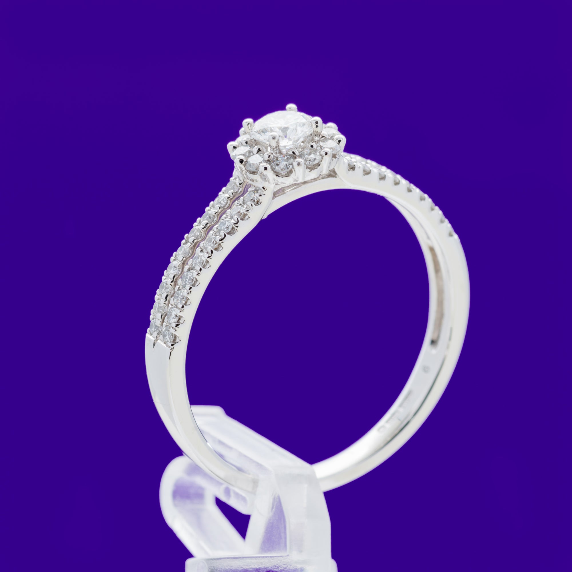 18ct White Gold .25ct Cluster with Diamond set Shoulders Engagement Ring