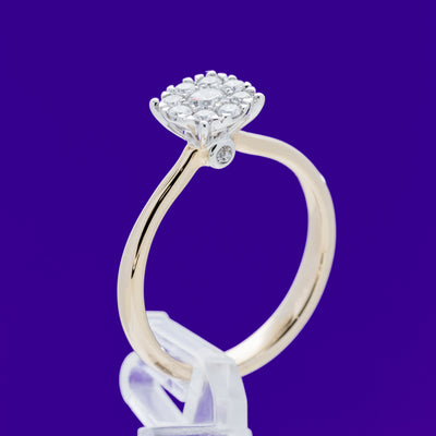 9ct Yellow Gold .33ct Solitare Cluster Diamond Ring