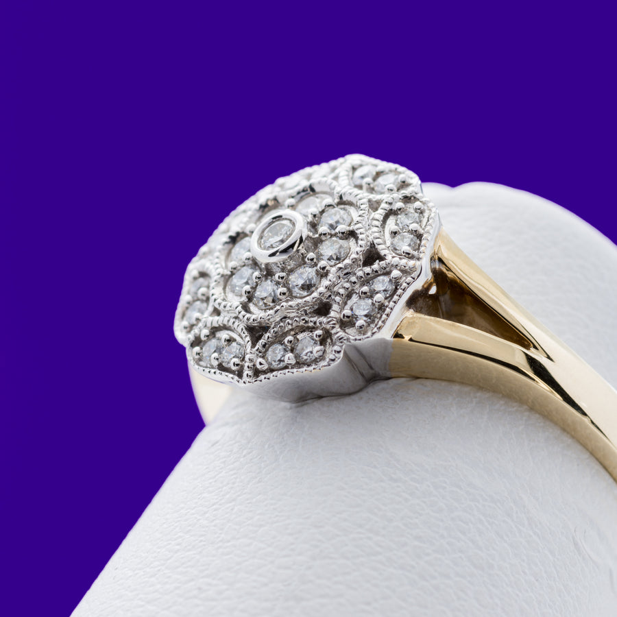 9ct Yellow Gold .20ct Vintage set Diamond Ring